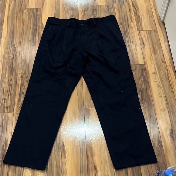 Dockers Men’s Classic Fit Navy Blue Dress Pants - Picture 1 of 3